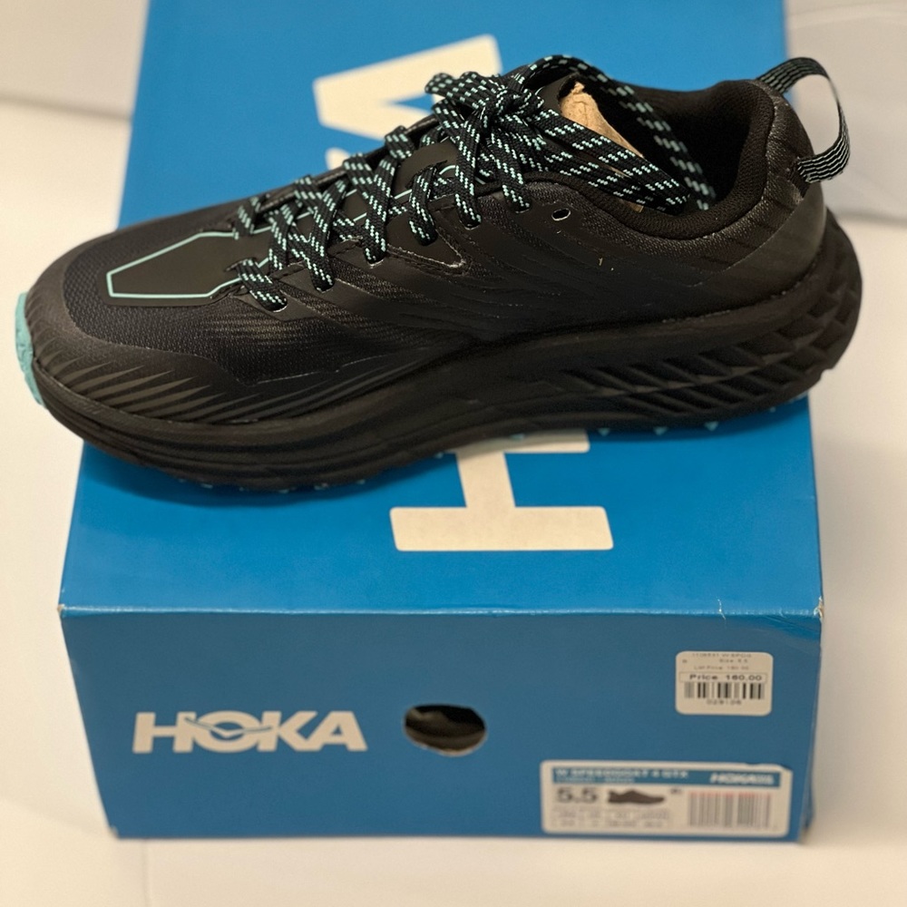 Hoka Speedgoat 4 GTX  NEW  WITH THE BOX